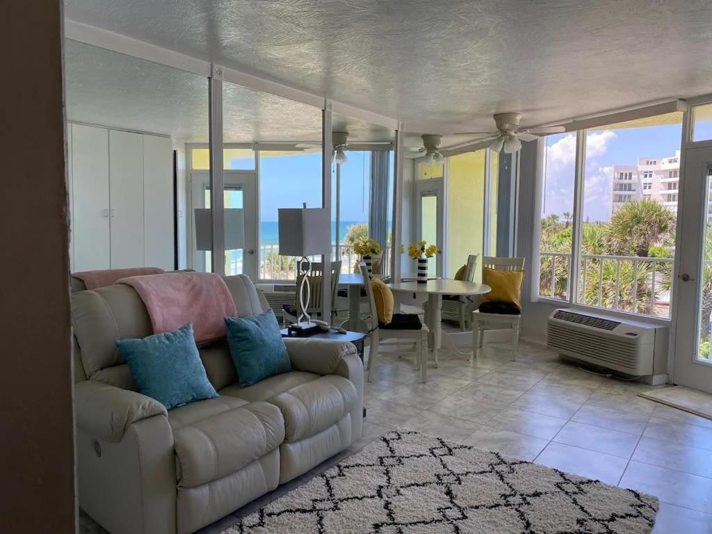 Beach Blessed - Sea View At Symphony Beach Club Ormond Beach Esterno foto